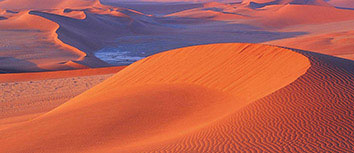 战术迷雾下的恩普勒：质疑与困境，是低谷还是重生？